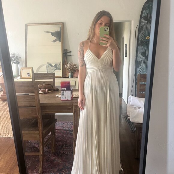 ALC Aries Pleated White Gown - Picture 5 of 5